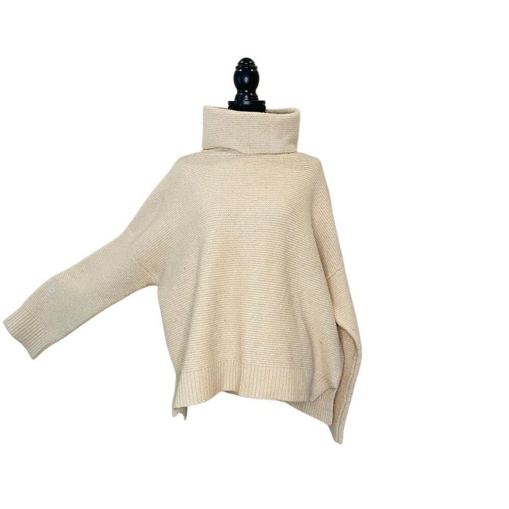JOA Los Angeles Turtle Neck Oversized Long Sleeve Pullover Sweater Beige Medium